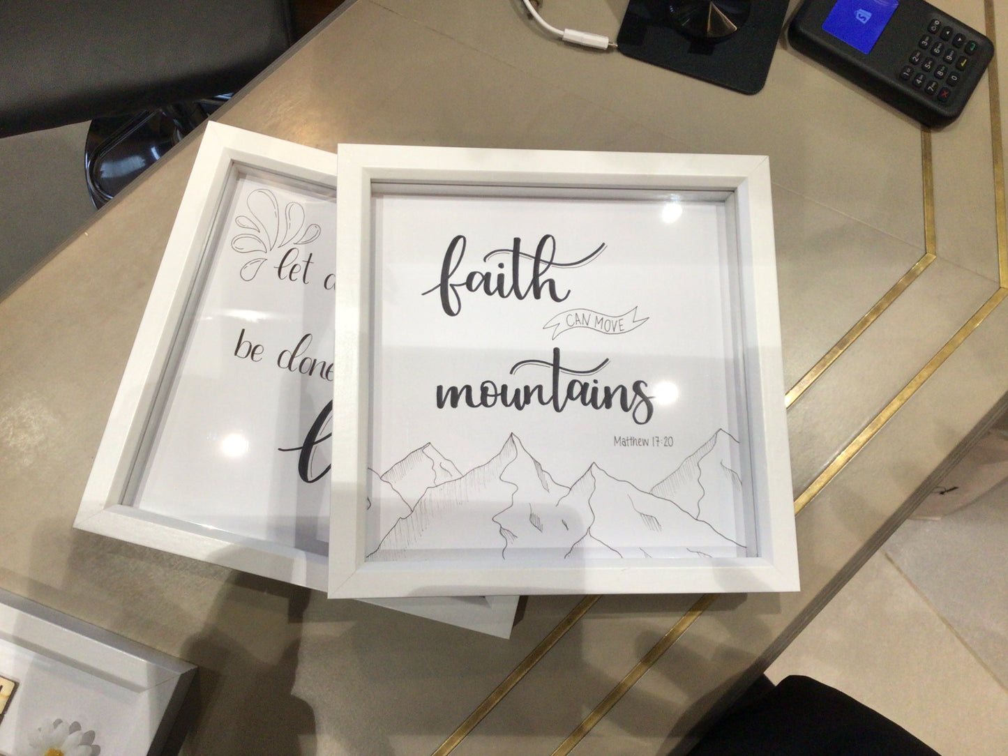 Valeria frame €30